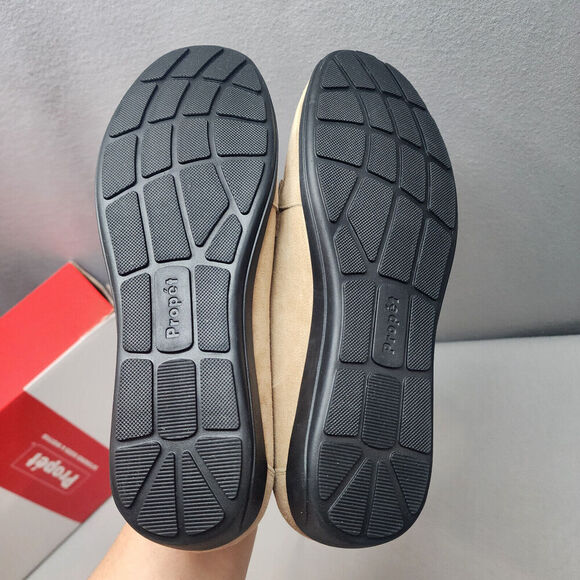 PROPET WOMEN'S YETTA BEIGE SUEDE LOW WEDGE LOAFER SZ 9 - NIB - Picture 5 of 8